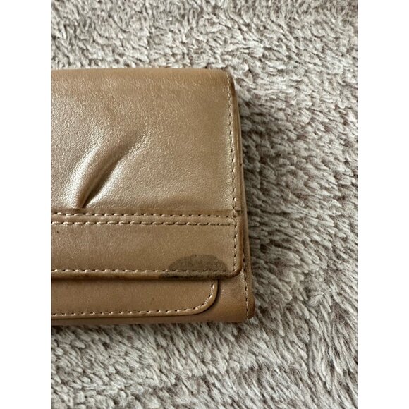 Coach Women’s Wallet Trifold Leather Solid Beige Button Shut - Picture 6 of 14